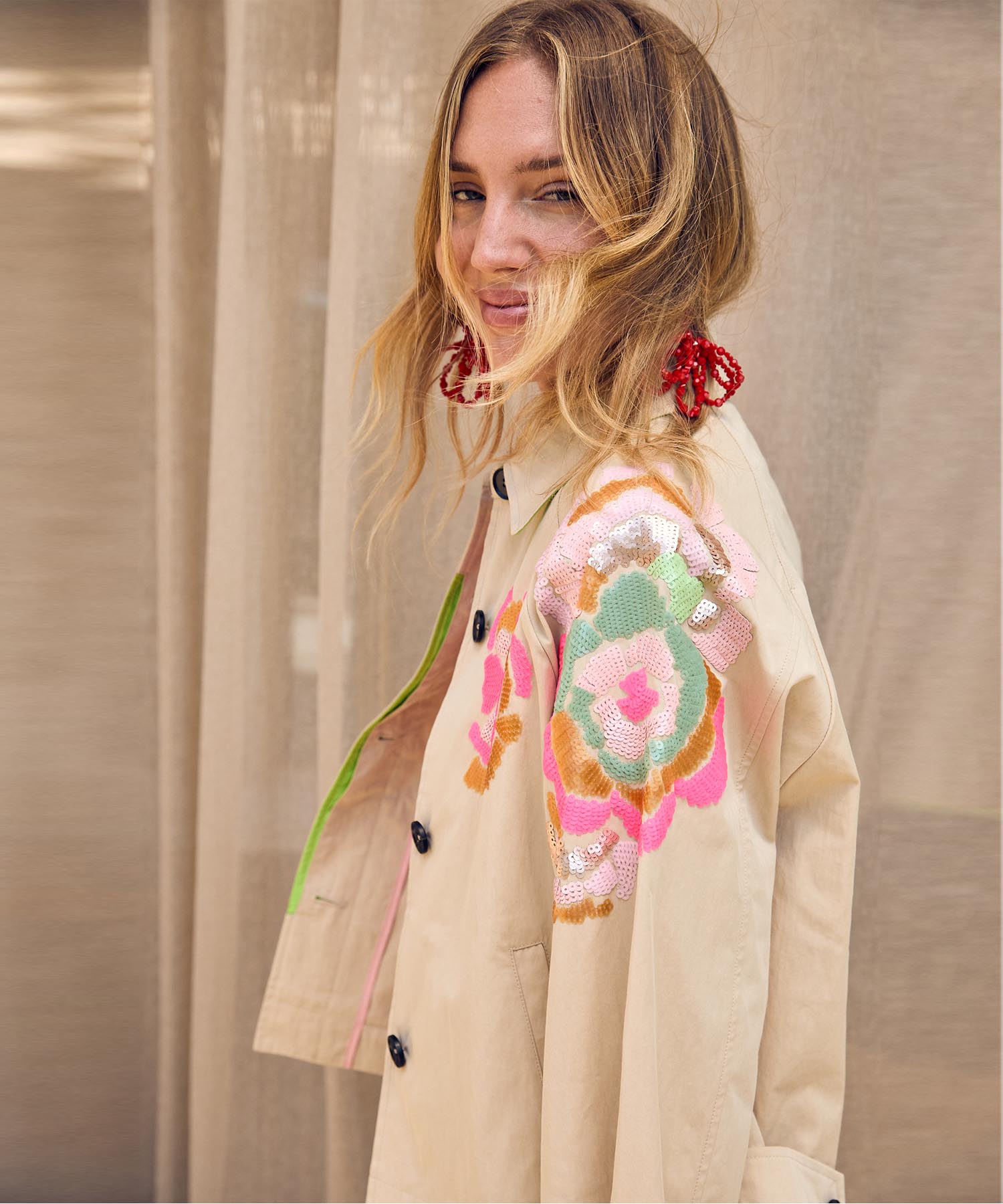 Como No. 1 Jacke Modell Blue in der Farbe sand