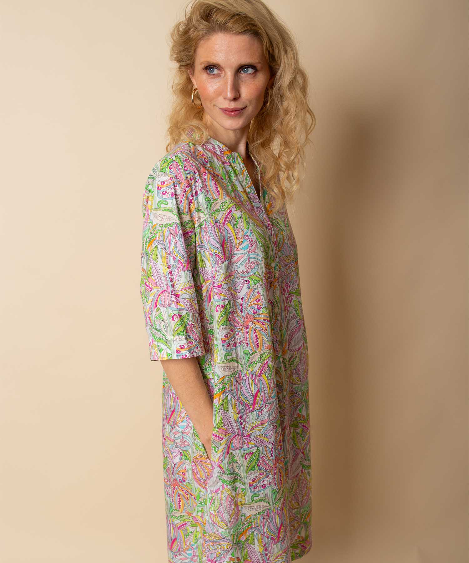 Emily van den Bergh Sommerkleid aus reiner Baumwolle mit Multicolour Print | Modehaus Wörmann