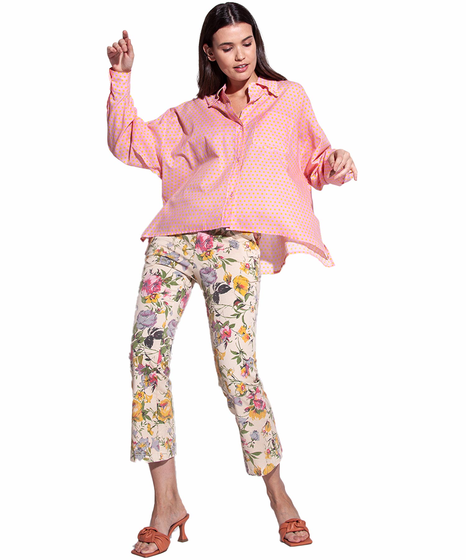 Funky Staff Hose Sia im Coloured Flowers Print