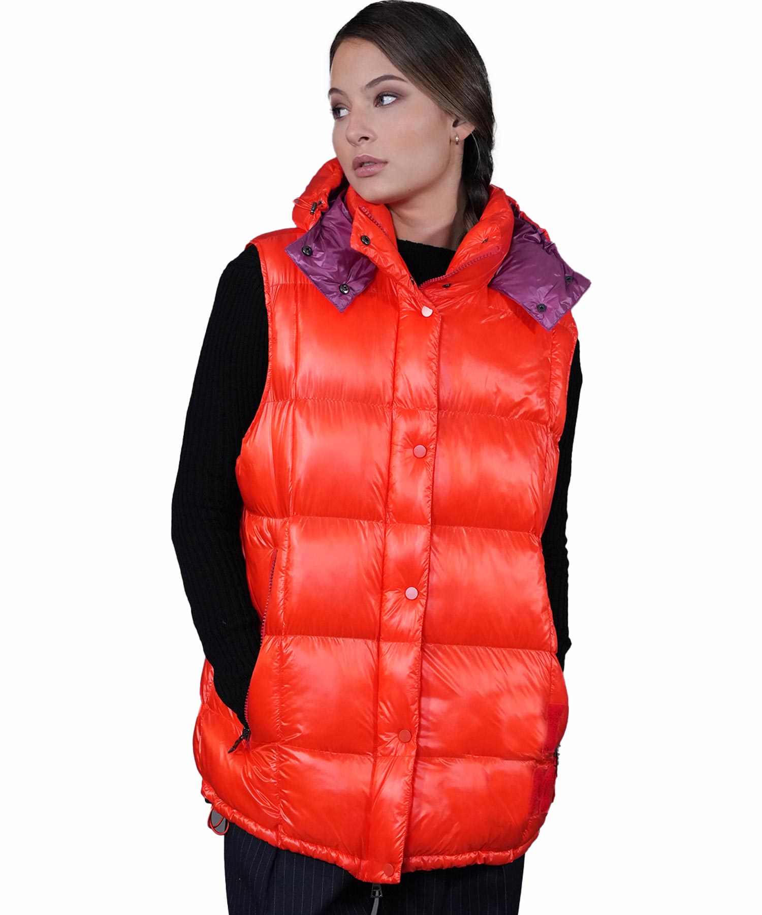 Como federleichte Weste in orange-rot