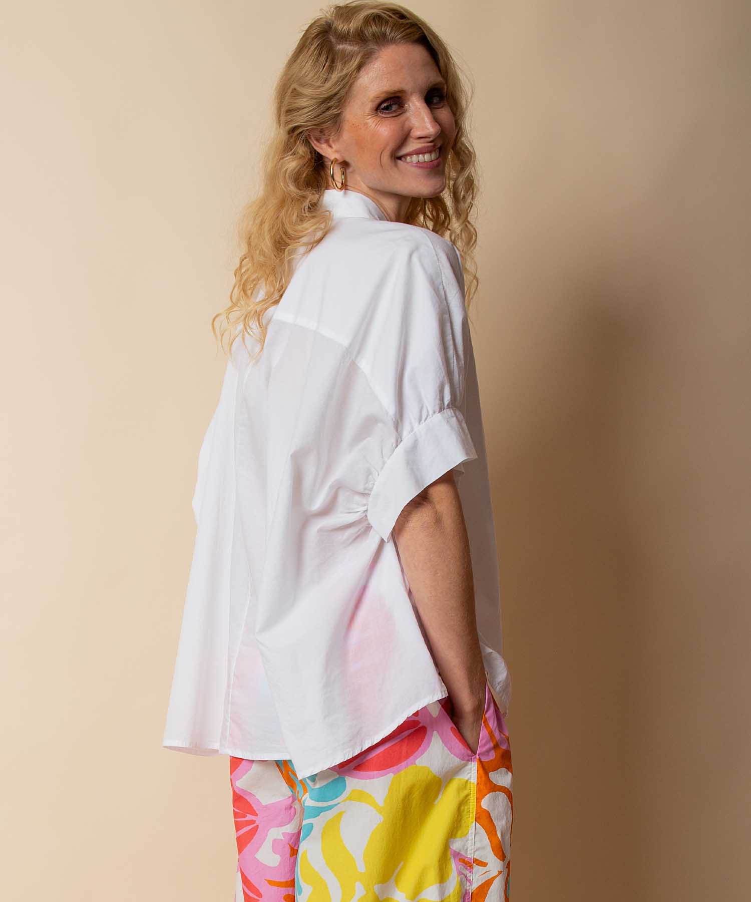 Emily van den Bergh Oversize Bluse aus reiner Baumwolle in Weiß | Modehaus Wörmann