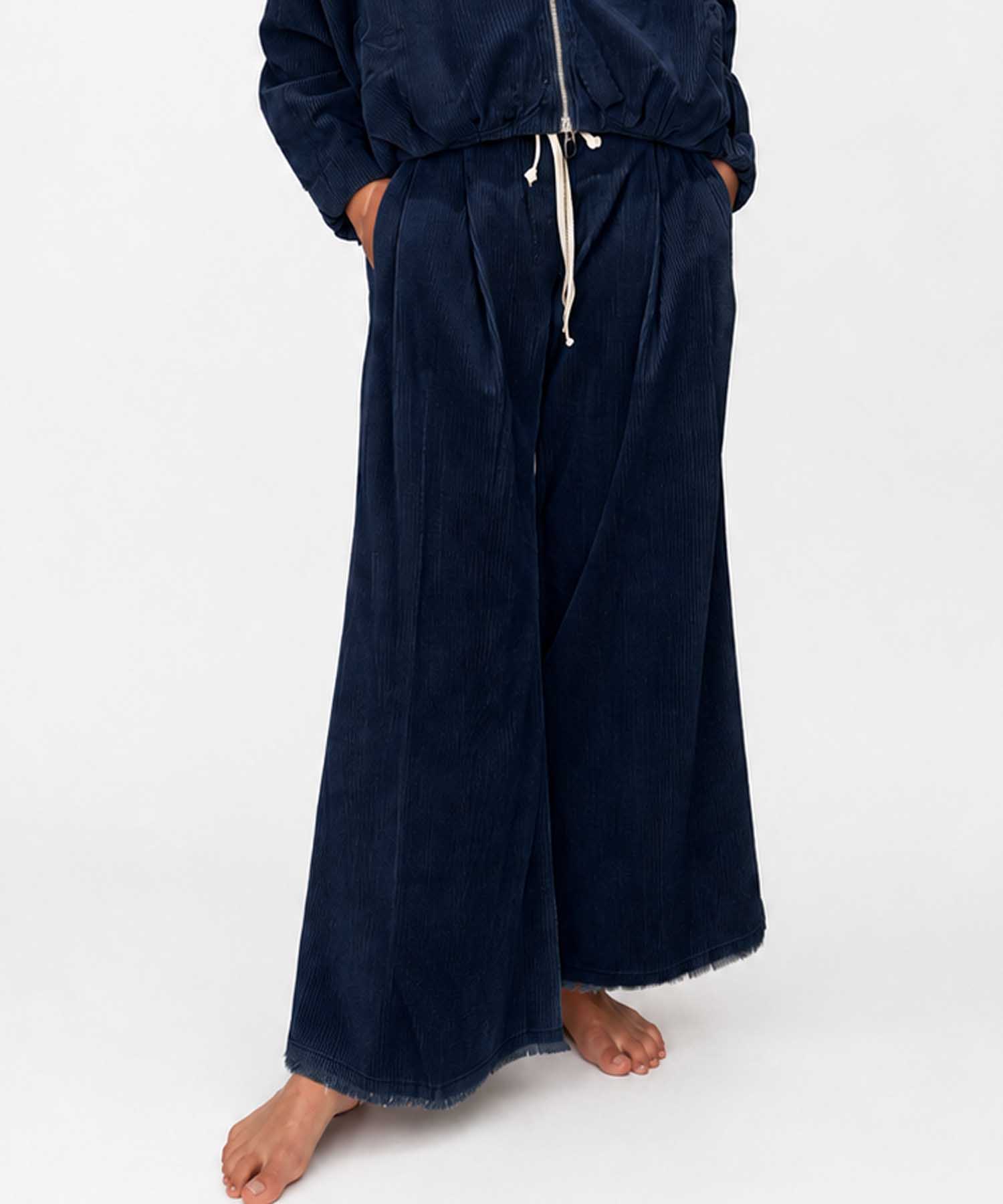 Narli Collection Cordhose in lässig weiter Passform