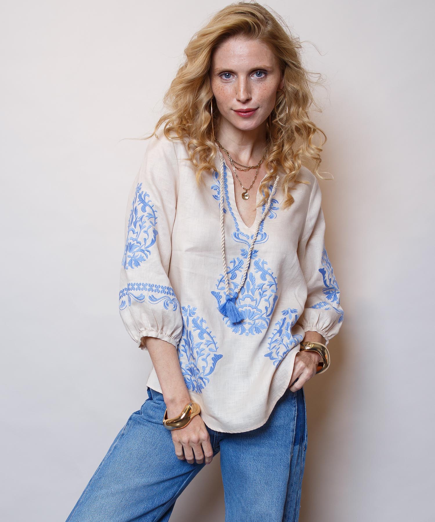 Emily van den Bergh lässige Shirtbluse mit Stickerei aus Leinen