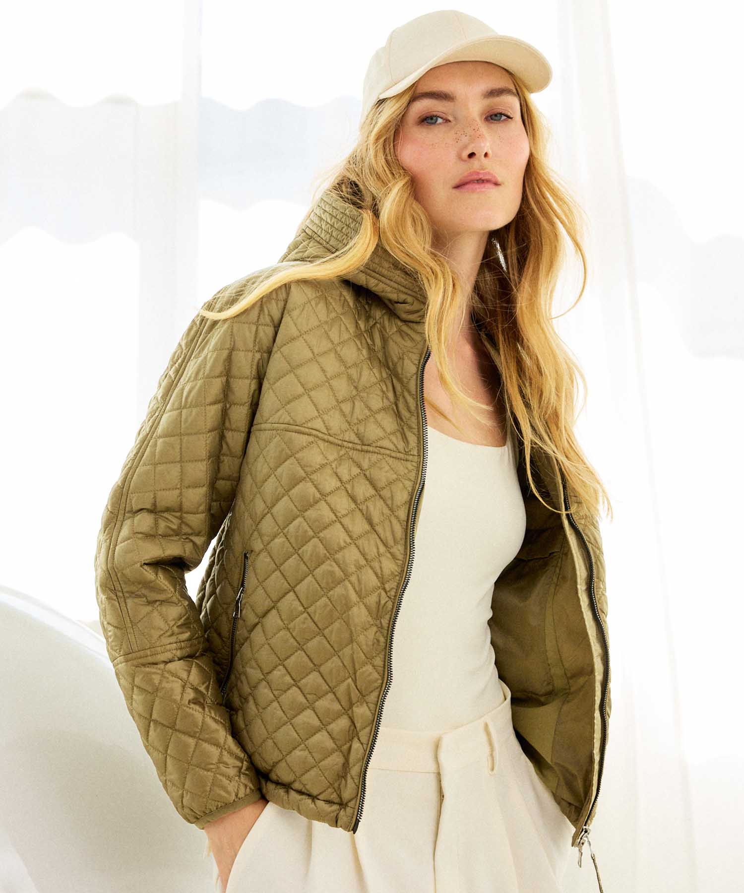 Como No. 1 Damenjacke „Faiti“ – Salbei | Sportiv, leicht & funktional