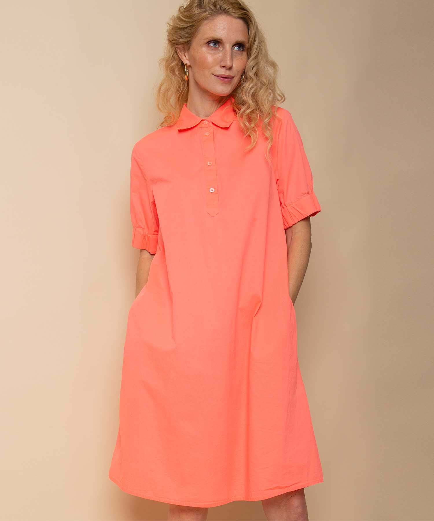 Emily van den Bergh Blusenkleid aus reiner Baumwolle in Neon Orange | Modehaus Wörmann