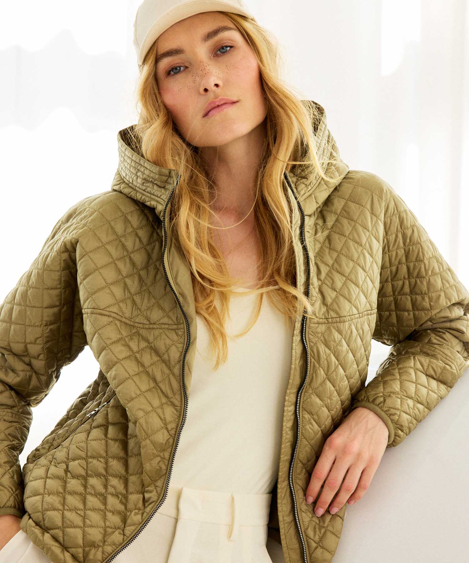 Como No. 1 Damenjacke „Faiti“ – Salbei | Sportiv, leicht & funktional