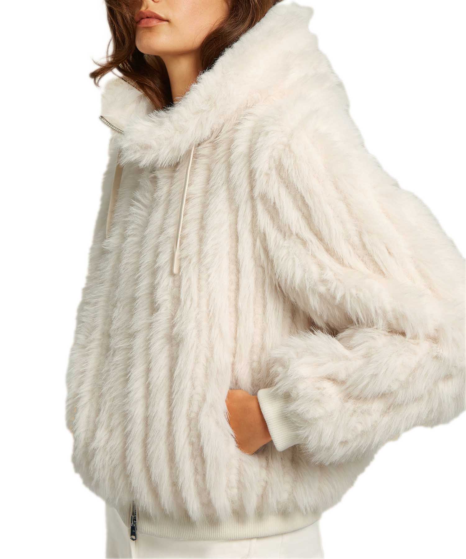 Beaumont Jacke aus kuscheligem Webpelz