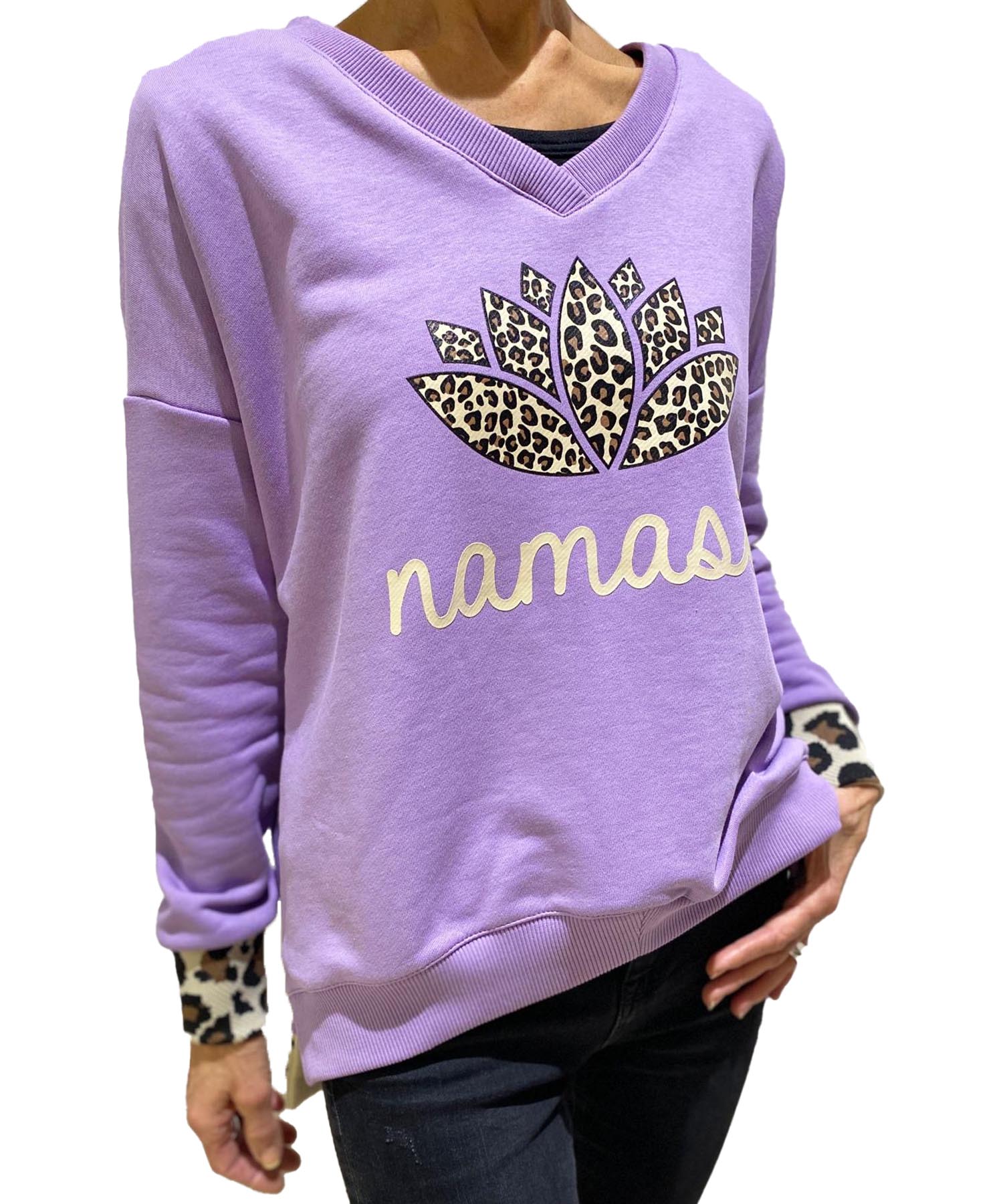 Miss Goodlife Sweat Namasté Leo in violett