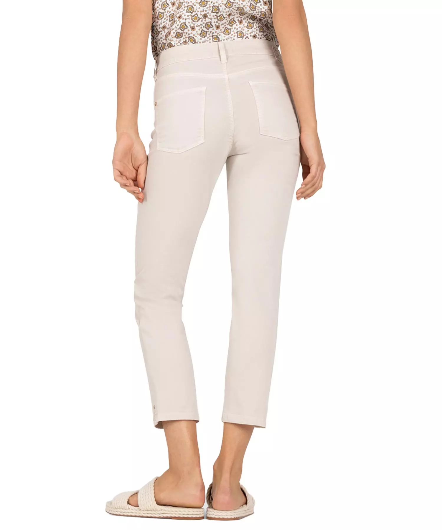 Cambio Jeans Piper short in Pastelltönen