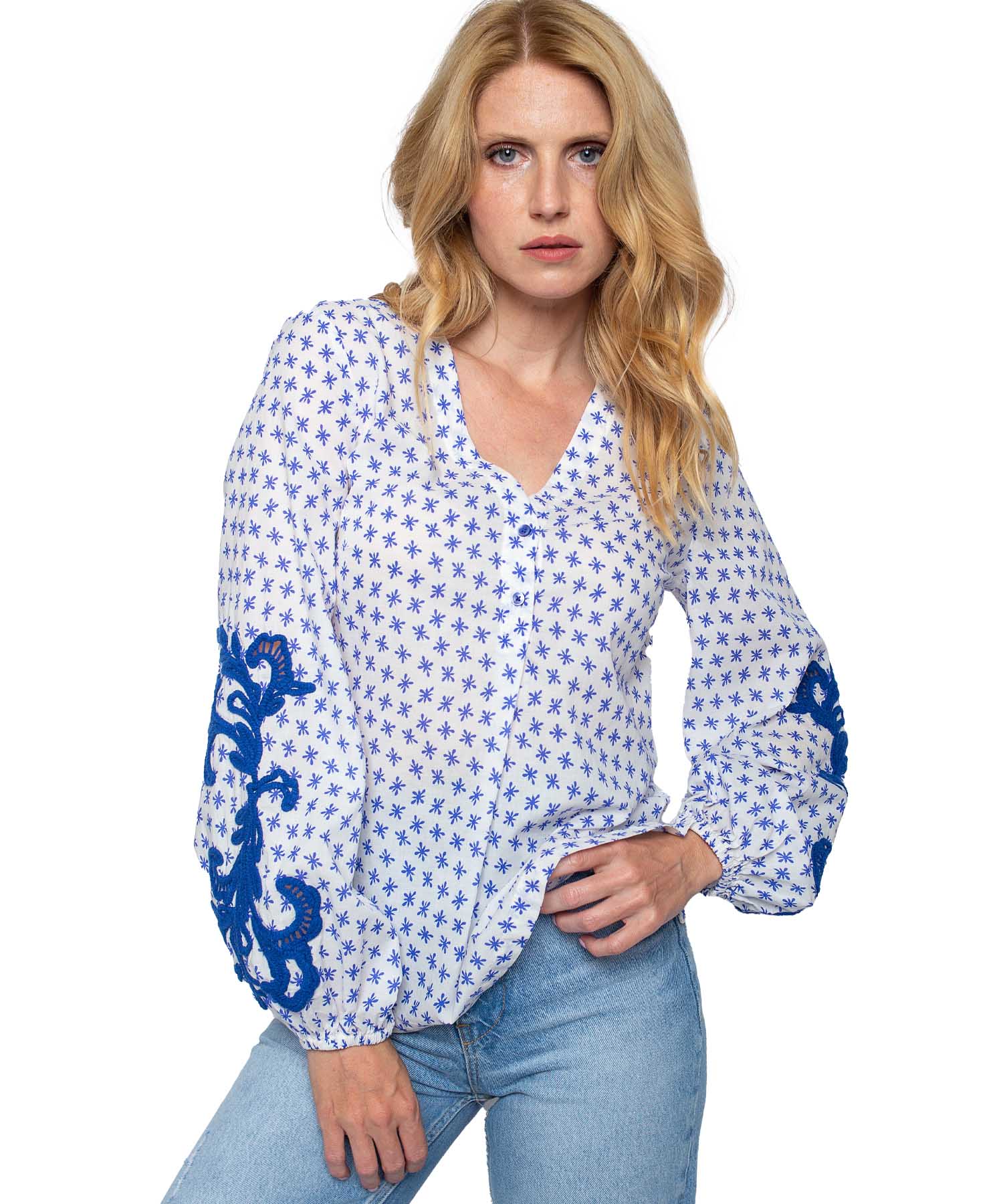 Emily van den Bergh Shirtbluse mit aufwendiger Garnstickerei