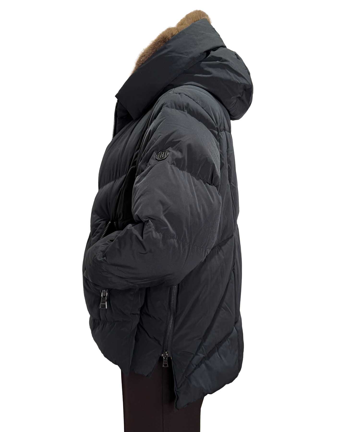 Blonde No. 8 Steppjacke SNOW – warme Damenjacke in schwarz mit Kapuze und Kunstfell
