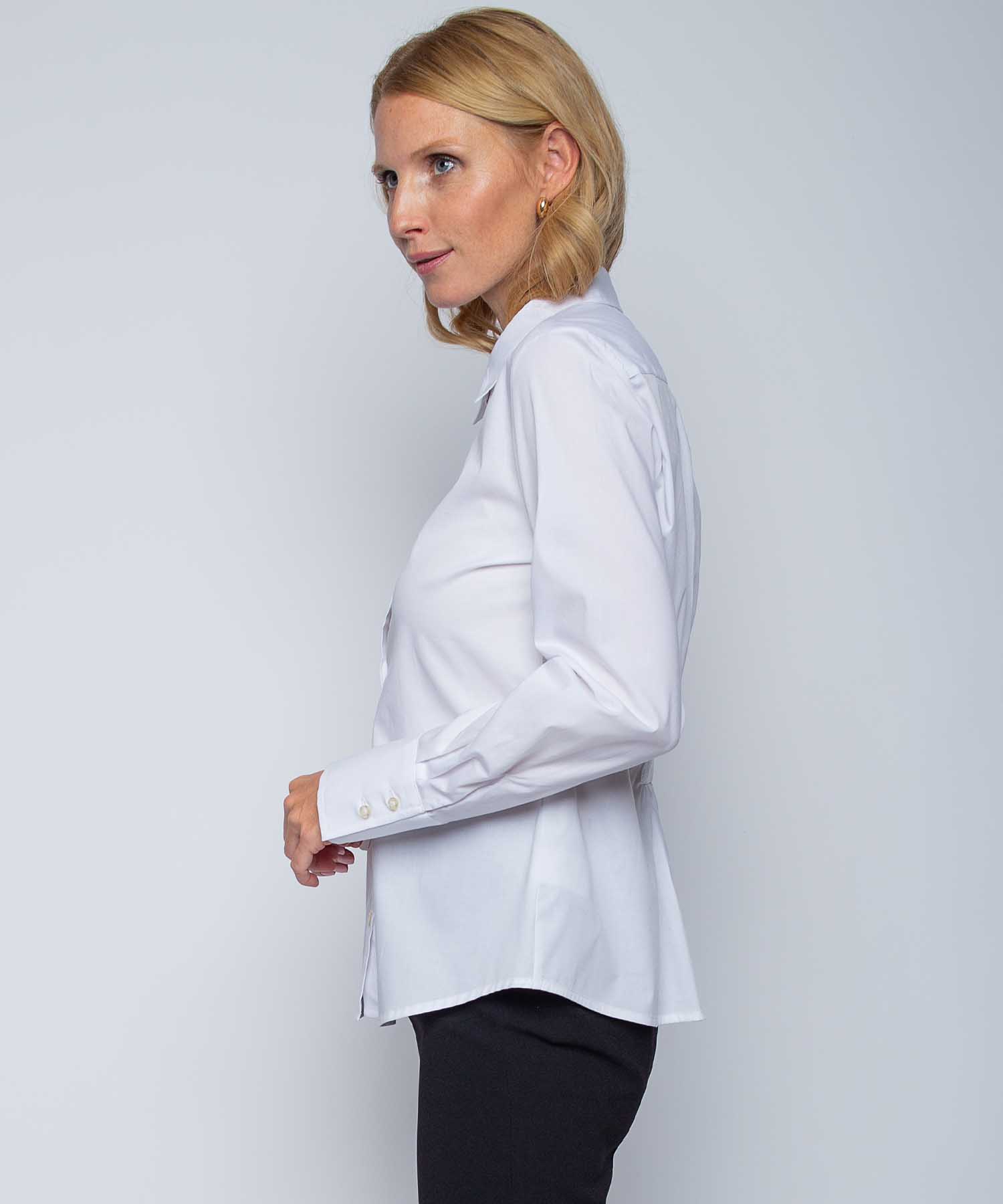 Emily van den Bergh Hemdbluse in weiss aus Baumwollstretch