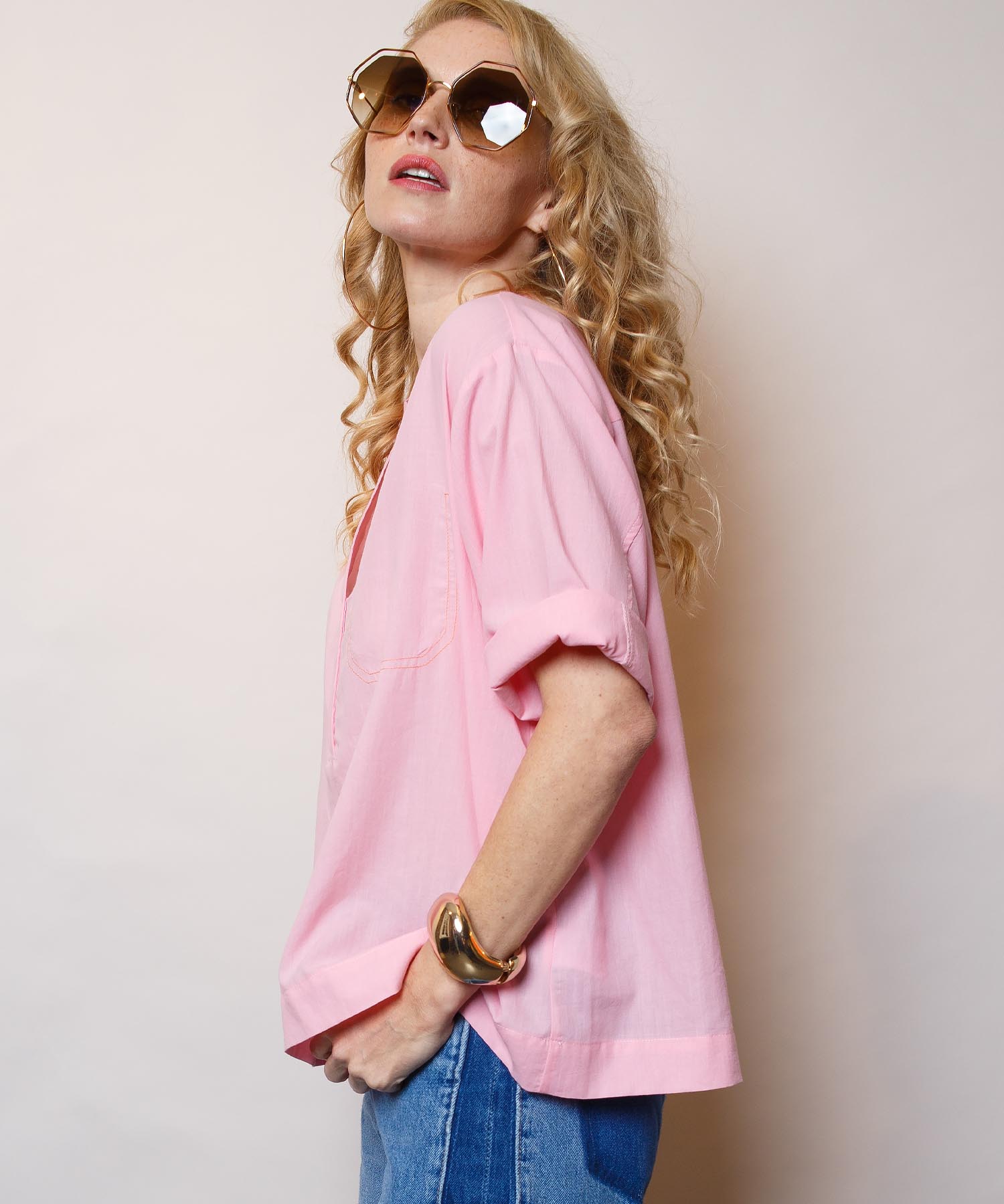 Emily van den Bergh lässige Shirtbluse