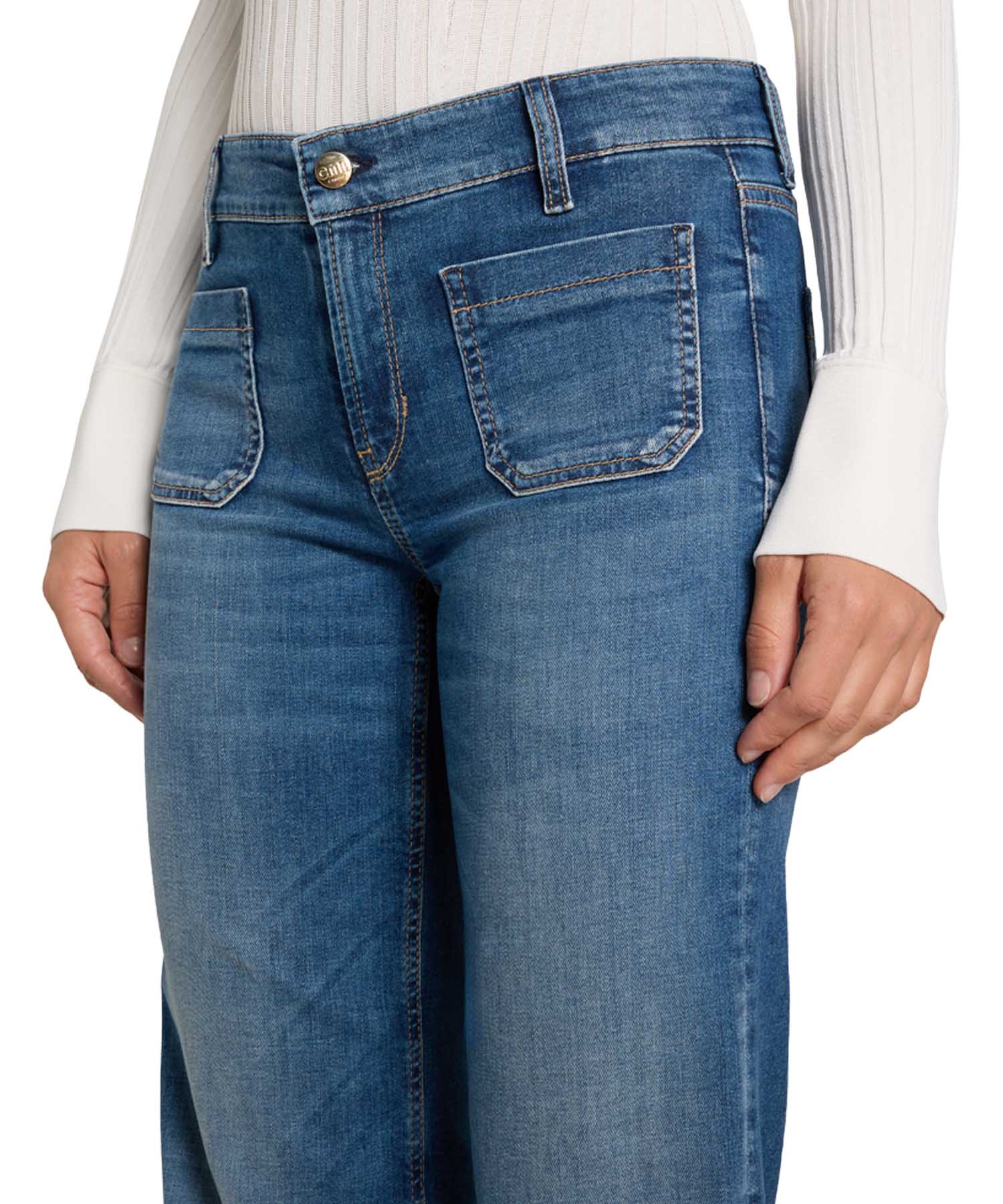 Cambio flared Jeans Amara in feminine contrast | Modehaus Wörmann